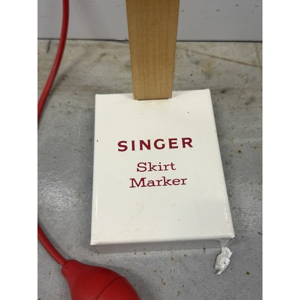 Singer Vintage MCM Skirt Hem Marker 24